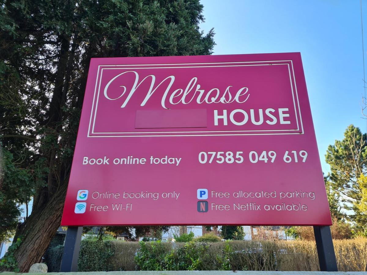 Melrose House Derby Bagian luar foto